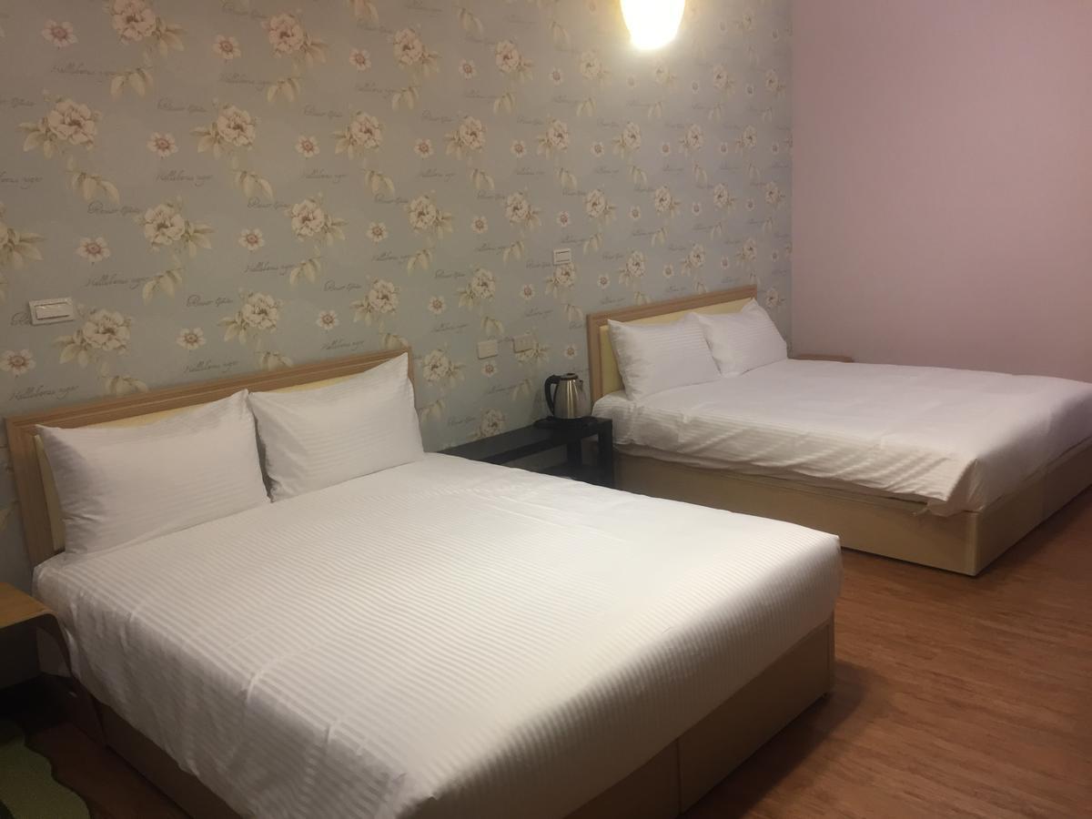 Traveler Station Hotel Kaohsziung Kültér fotó