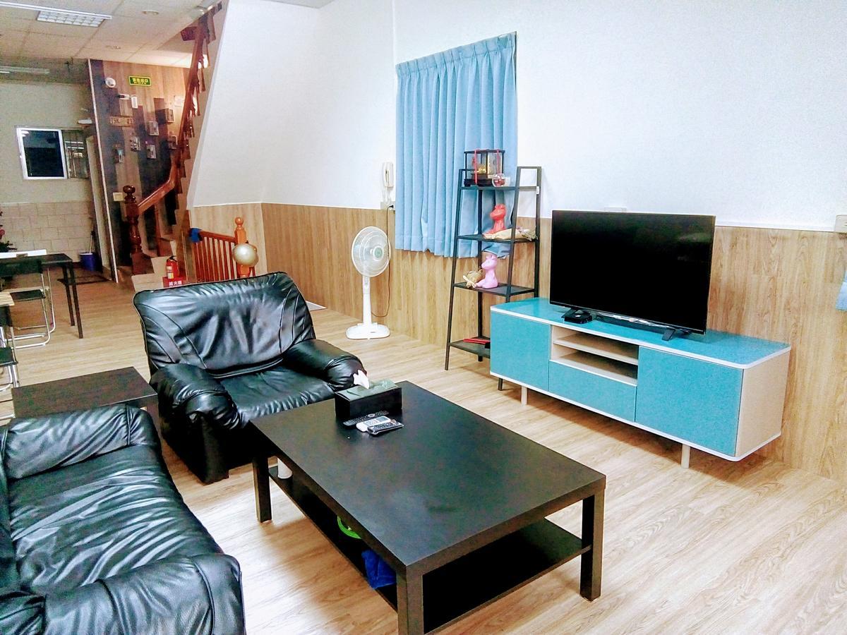 Traveler Station Hotel Kaohsziung Kültér fotó