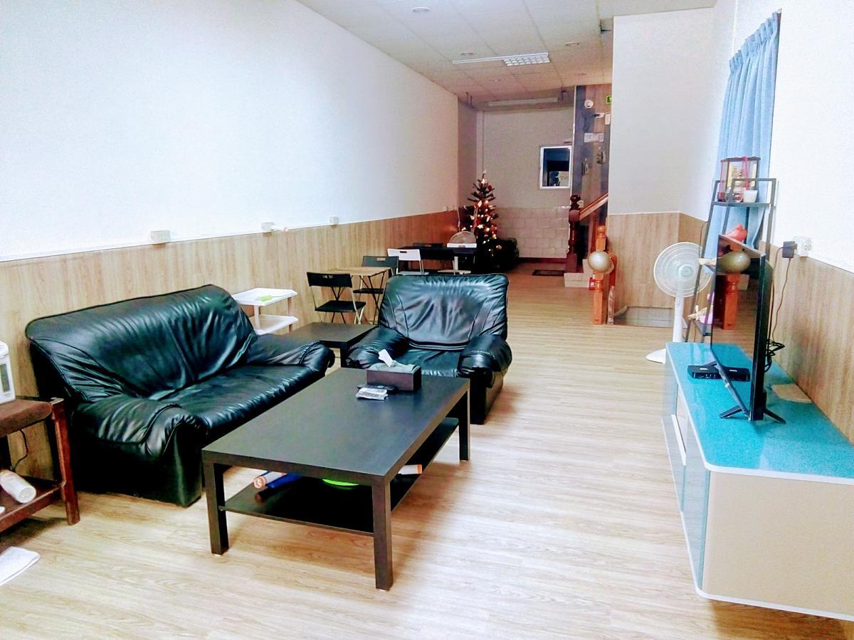 Traveler Station Hotel Kaohsziung Kültér fotó